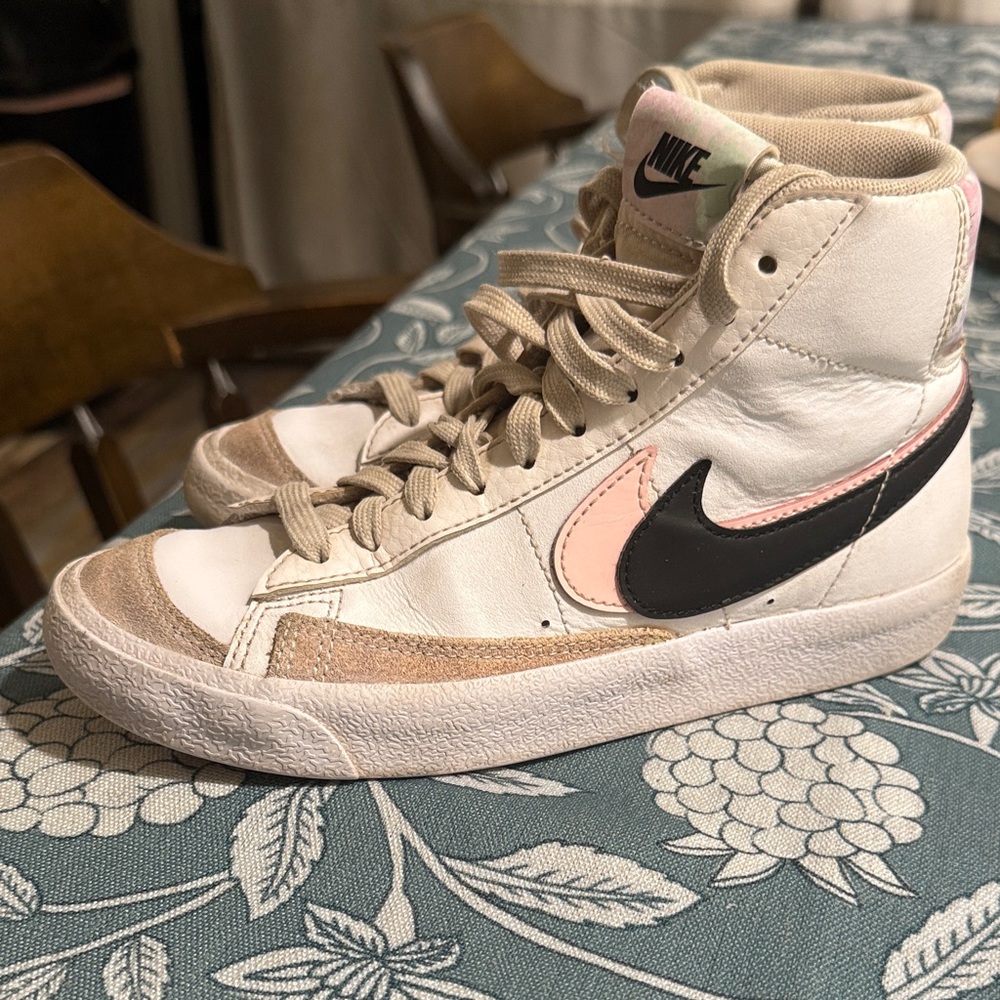 Nike blazers
